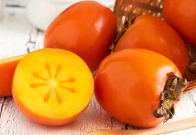 Nejen palma datlová, avokádo nebo ananas lze doma vypěstovat, zkuste i tomel  neboli kaki 